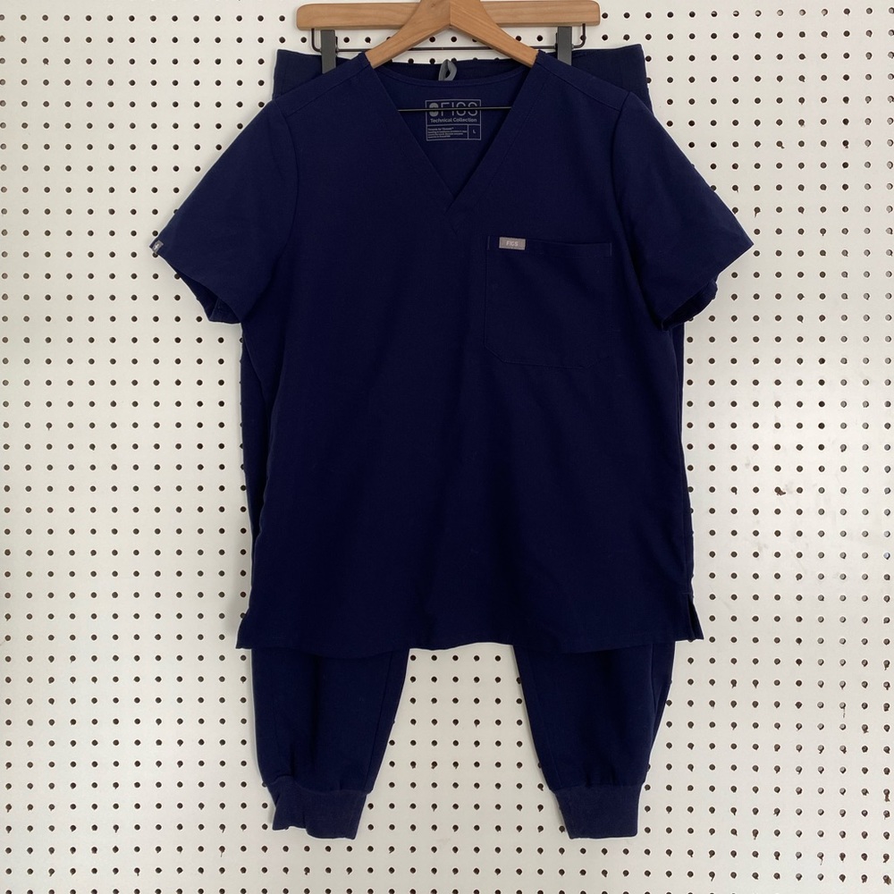 Figs Technical Collection pants only in navy large petite